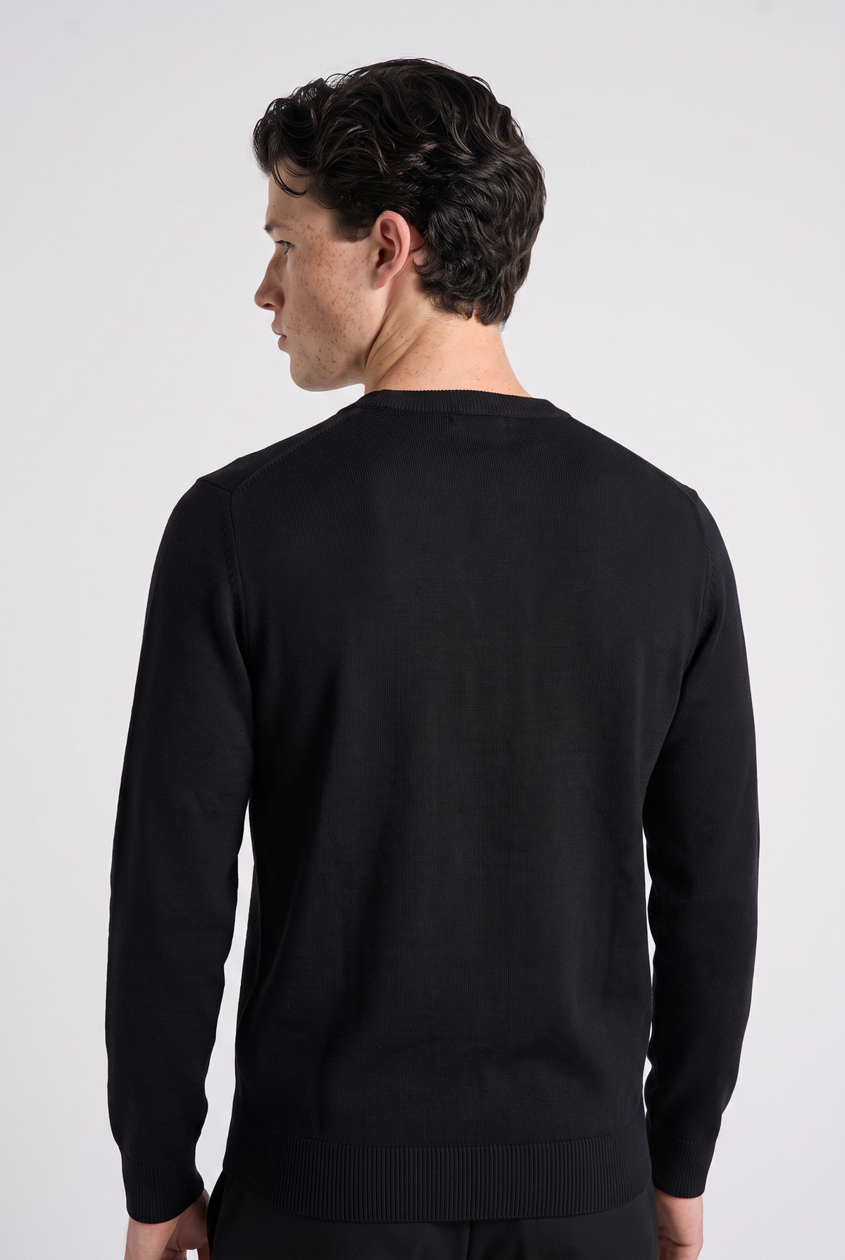 Knitted jumper Black