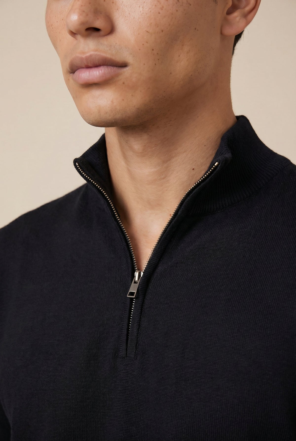 Quarter Zip Black