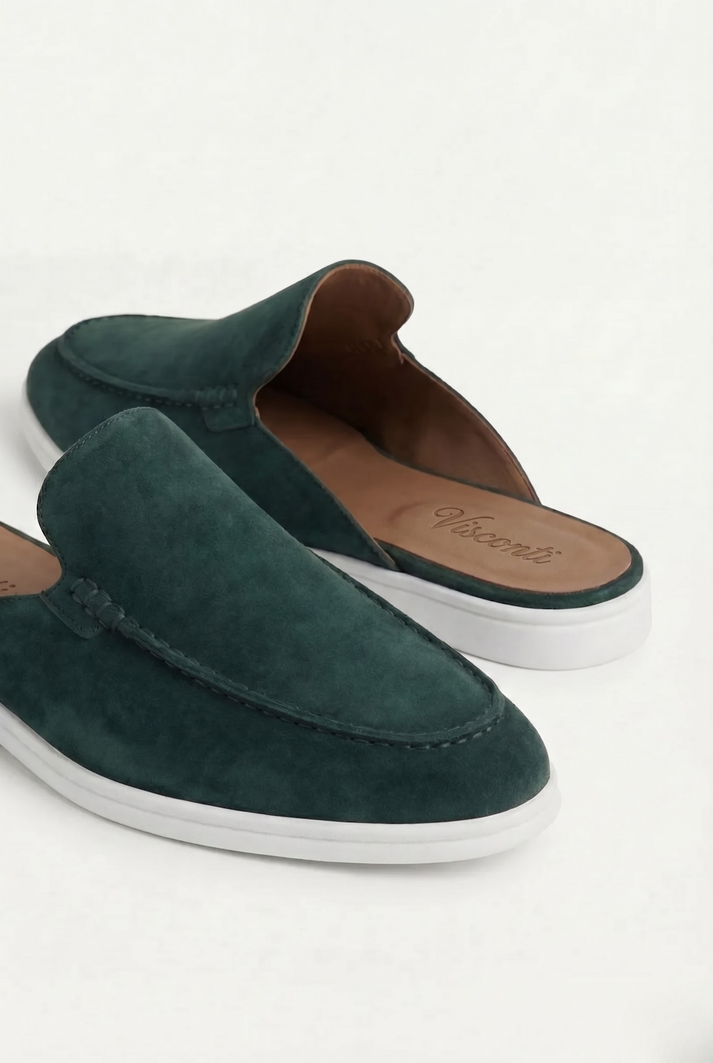 Connor Yatch Mule - Black