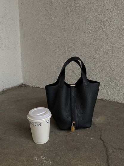 Aura bag